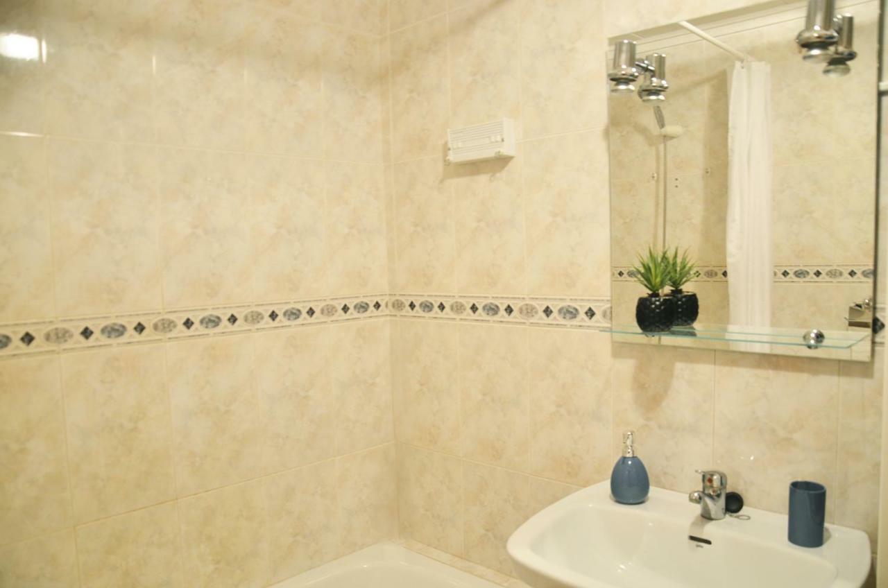 Pretty Studio With Swimming Pool Торевиеха Екстериор снимка